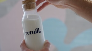 Remilk Logo